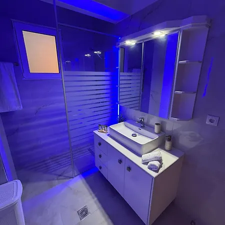 Elma 2 Apartament Kremastí