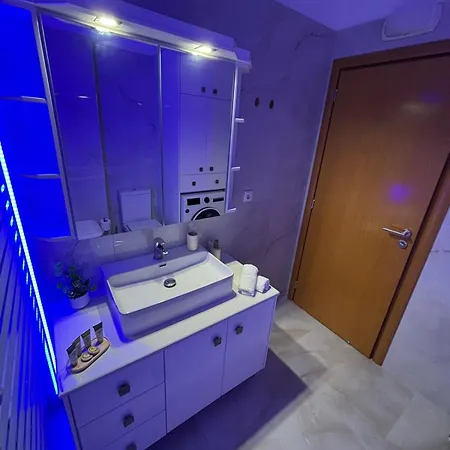 Apartman Elma 2 *